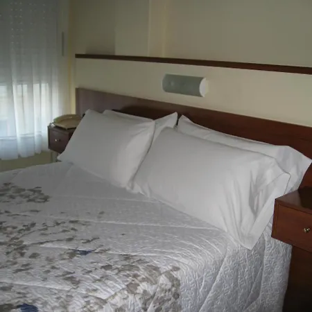 Roma בית הארחה