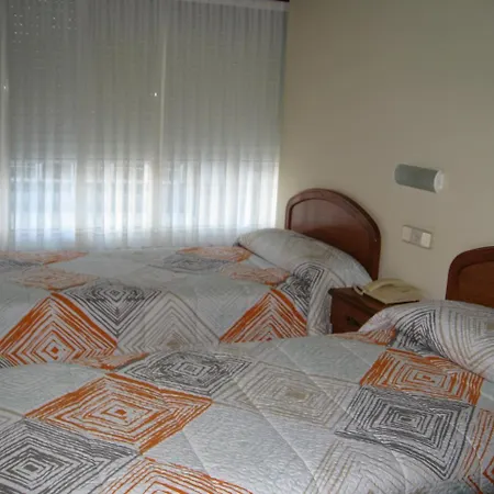 בית הארחה Roma א-קורוניה