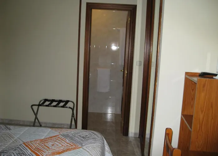 Roma Konukevi A Coruña